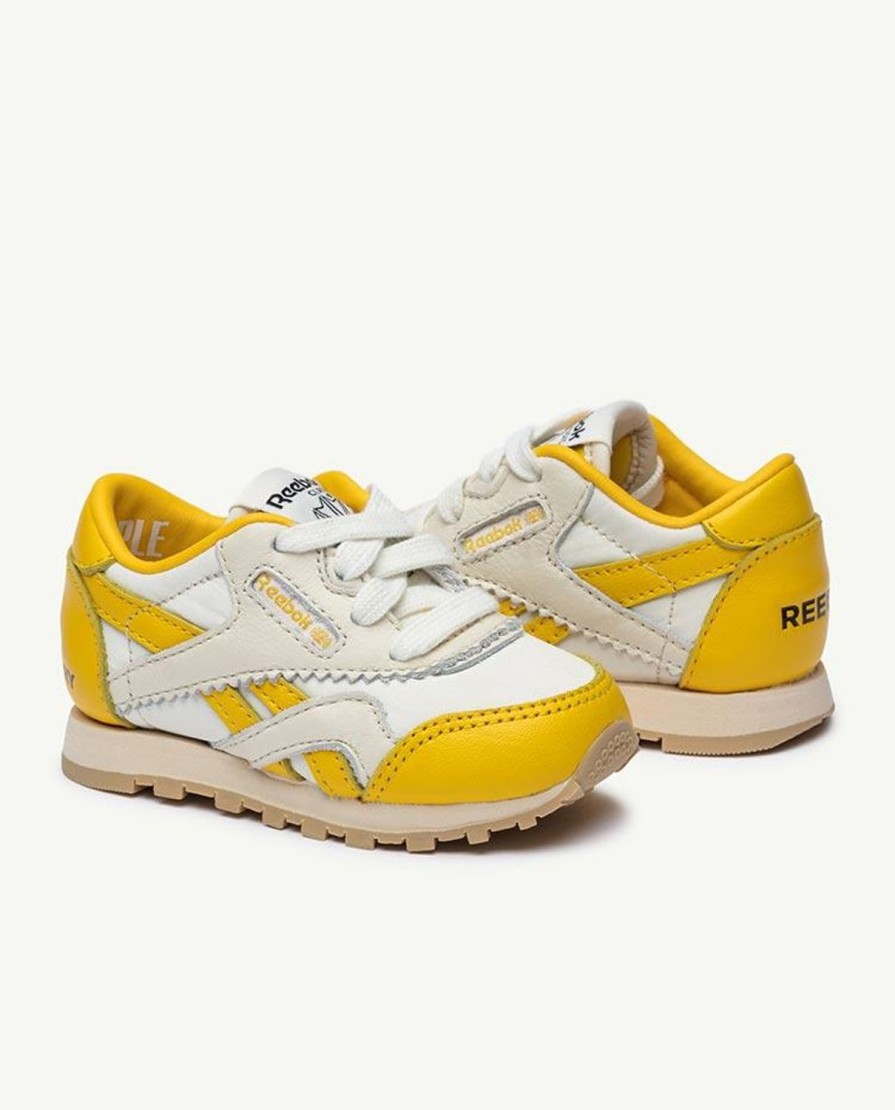 Accessoires The Animals Observatory | Reebok X The Animals Observatory Classic Nylon Geel Baby